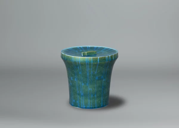 Mizusachi en porcelaine